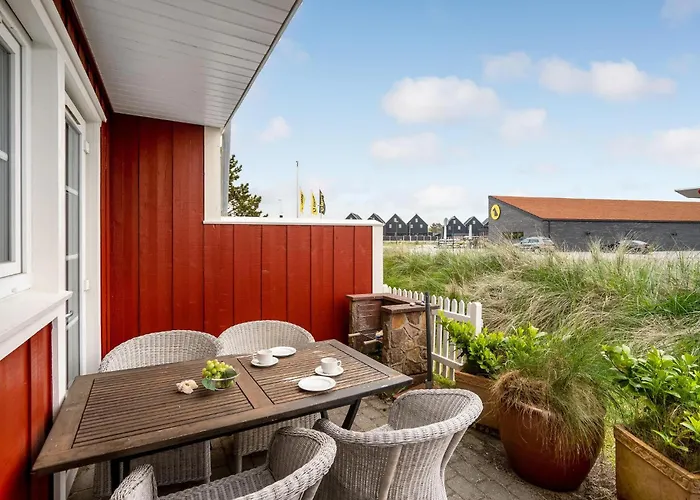 بيت للعطل Three-bedroom In